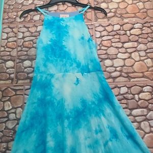 Beautiful blue TIE-DYE 💙 dress Girls XL  GIRLS 14-16. NWOT